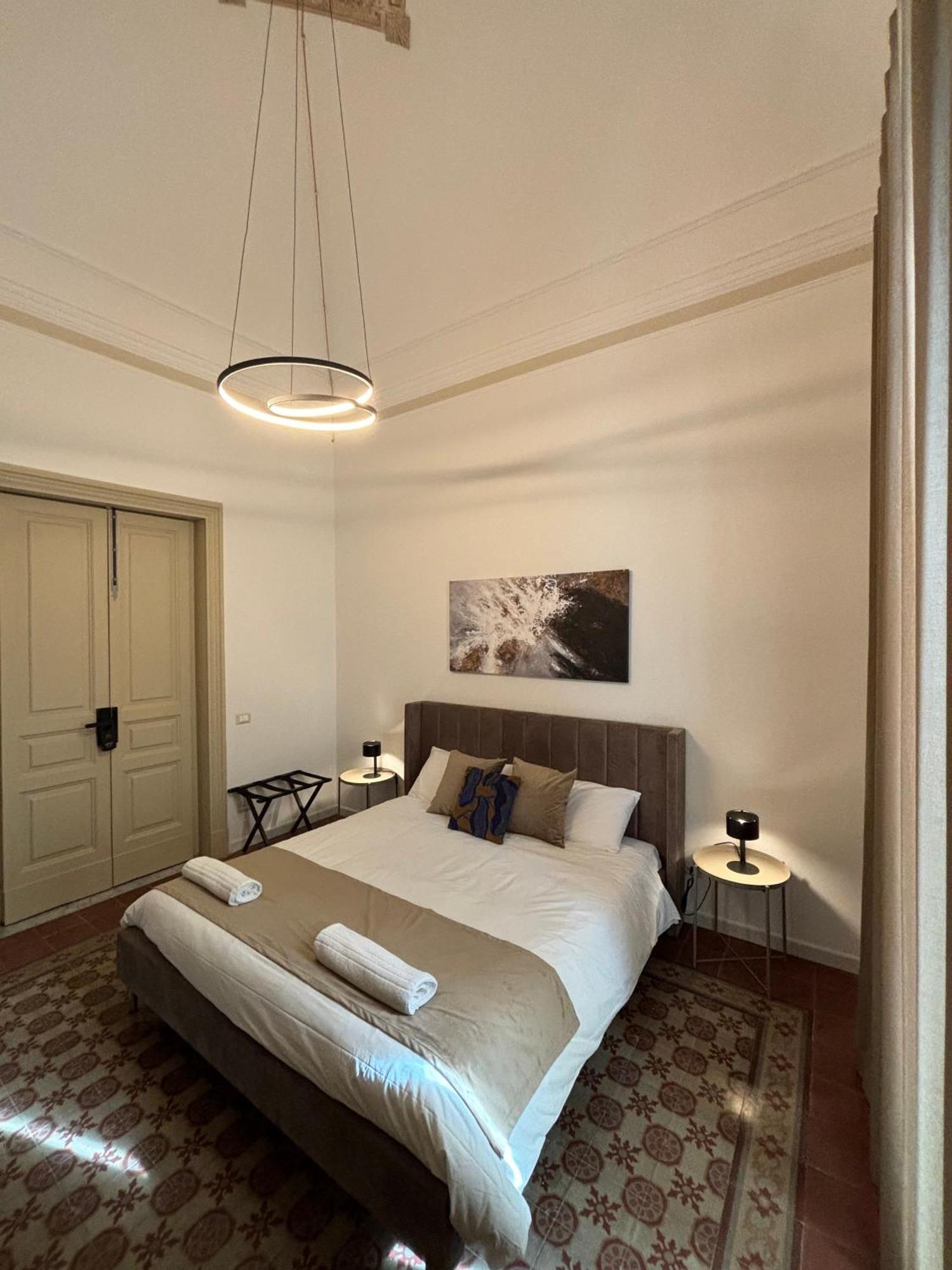 Celeste Rooms Bed And Breakfast CTA Exteriör bild